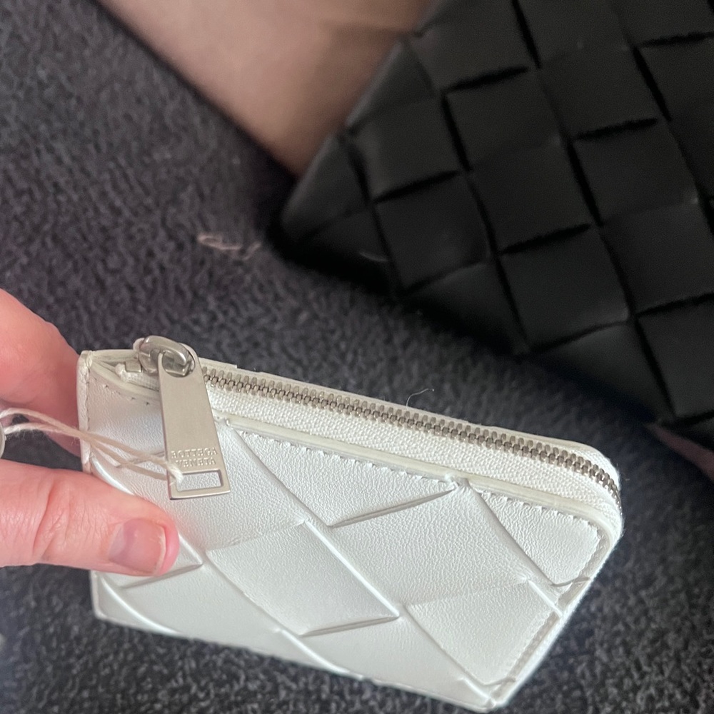 Nwt Bottega Veneta mens wallet